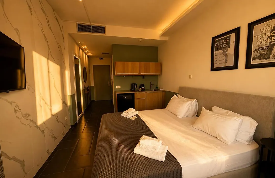 Elite Ermou Suites-1